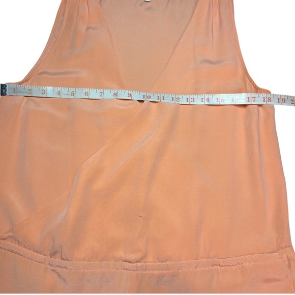 REBECCA MINKOFF 100% Silk Peach Romper Side Slash Pockets Surplice Bodice Sz 10 - Picture 6 of 10
